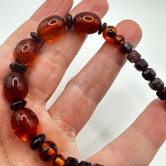 AMAZING Amber and garnet beaded stretchy bracelet! - Picture 8 of 11